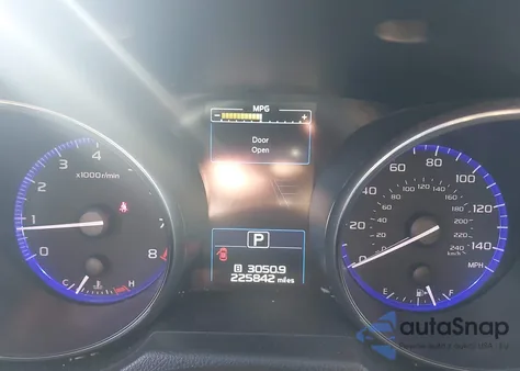 2017 Subaru Legacy 2.5I Limited из США, поврежденный, VIN 4S3BNAN61H3005442